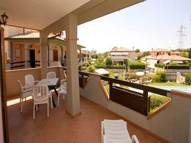 Follonica Apartments